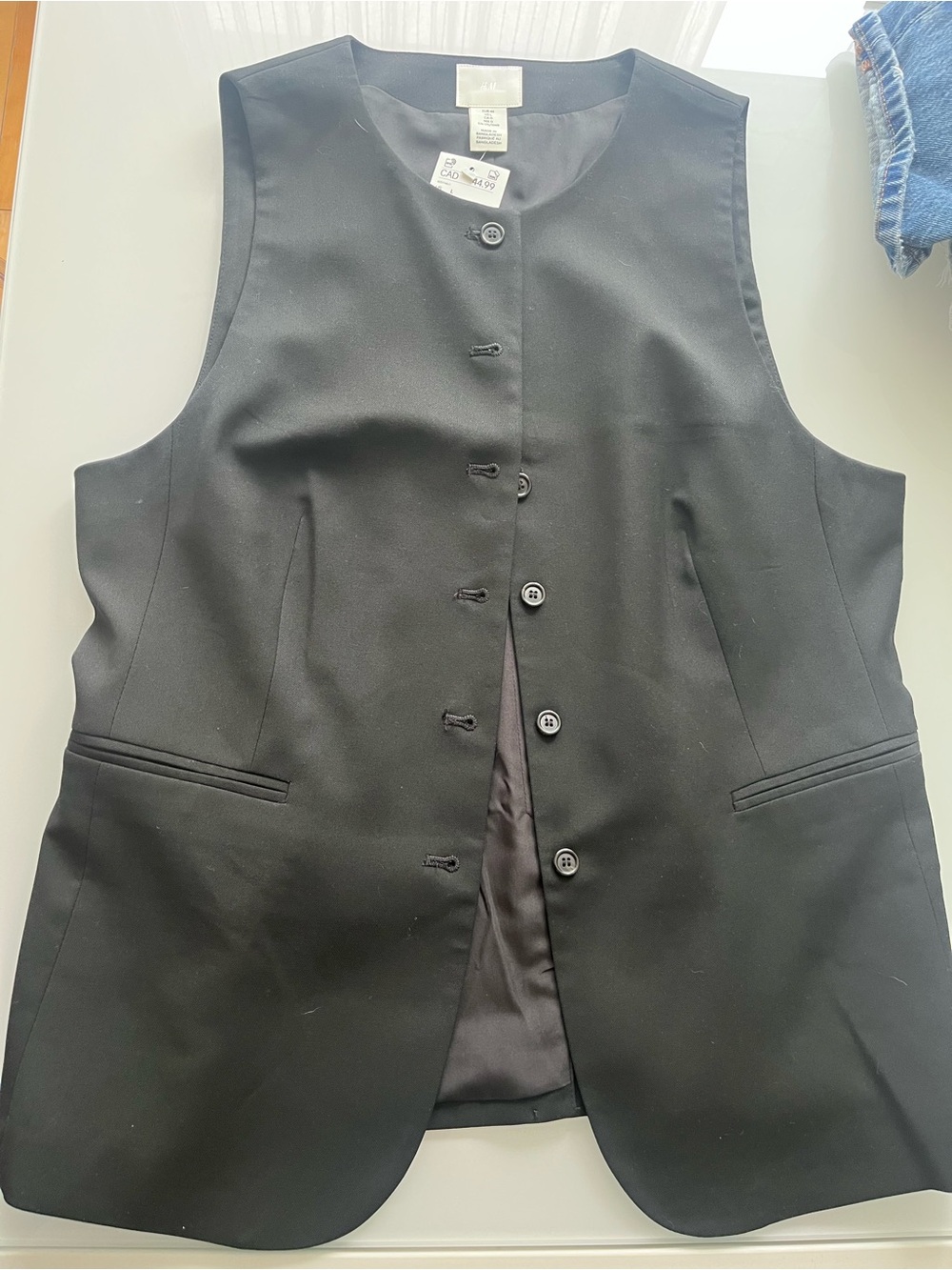 H&M Black Sleeveless Button Vest